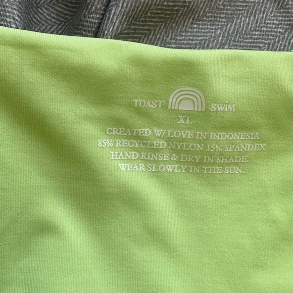 Toast Long Sleeve Swim Top - Picture 3 of 3